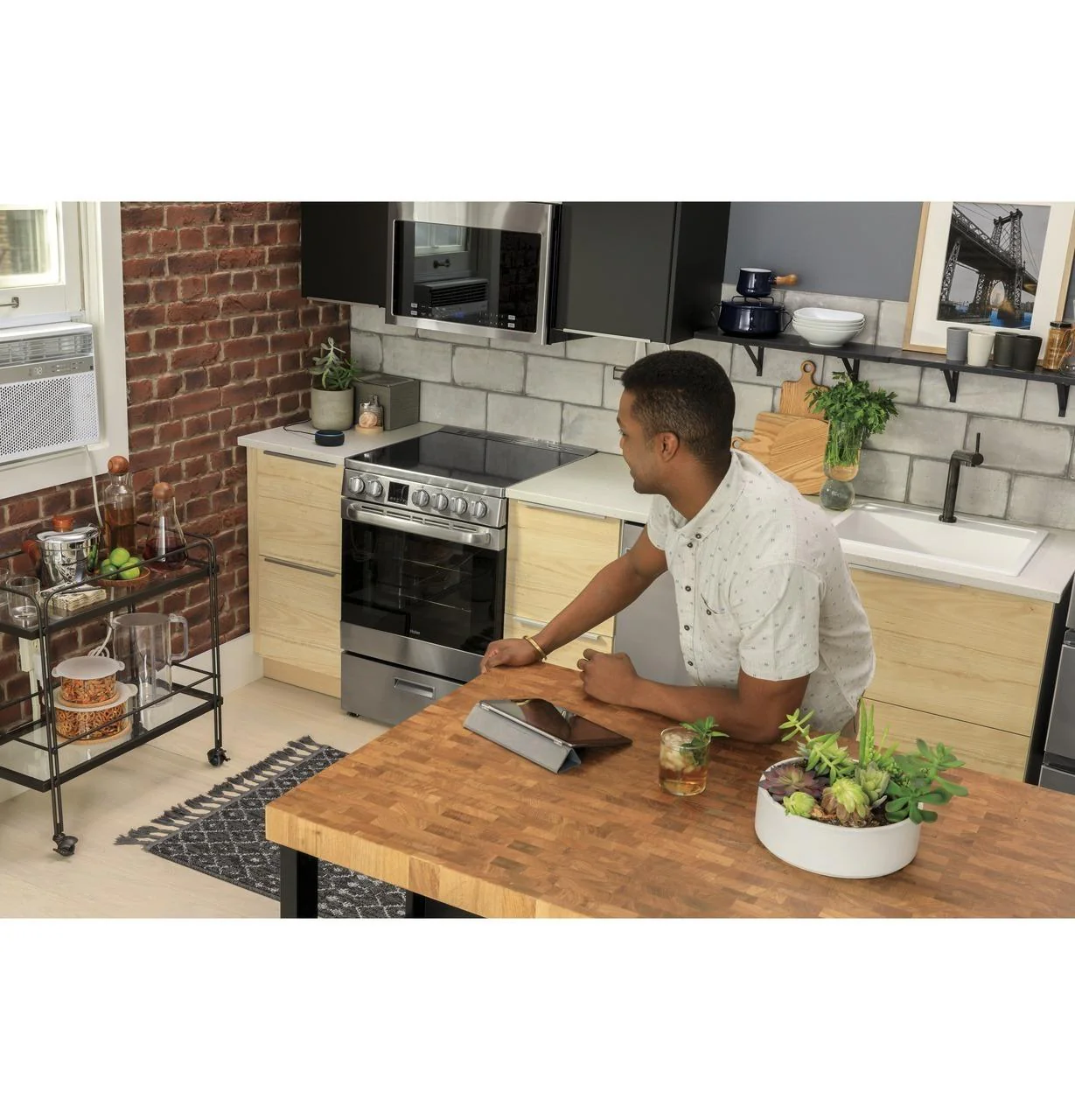 QAS740RMSS Haier ENERGY STAR® 24" 2.9 Cu. Ft. Electric Range - Image 57