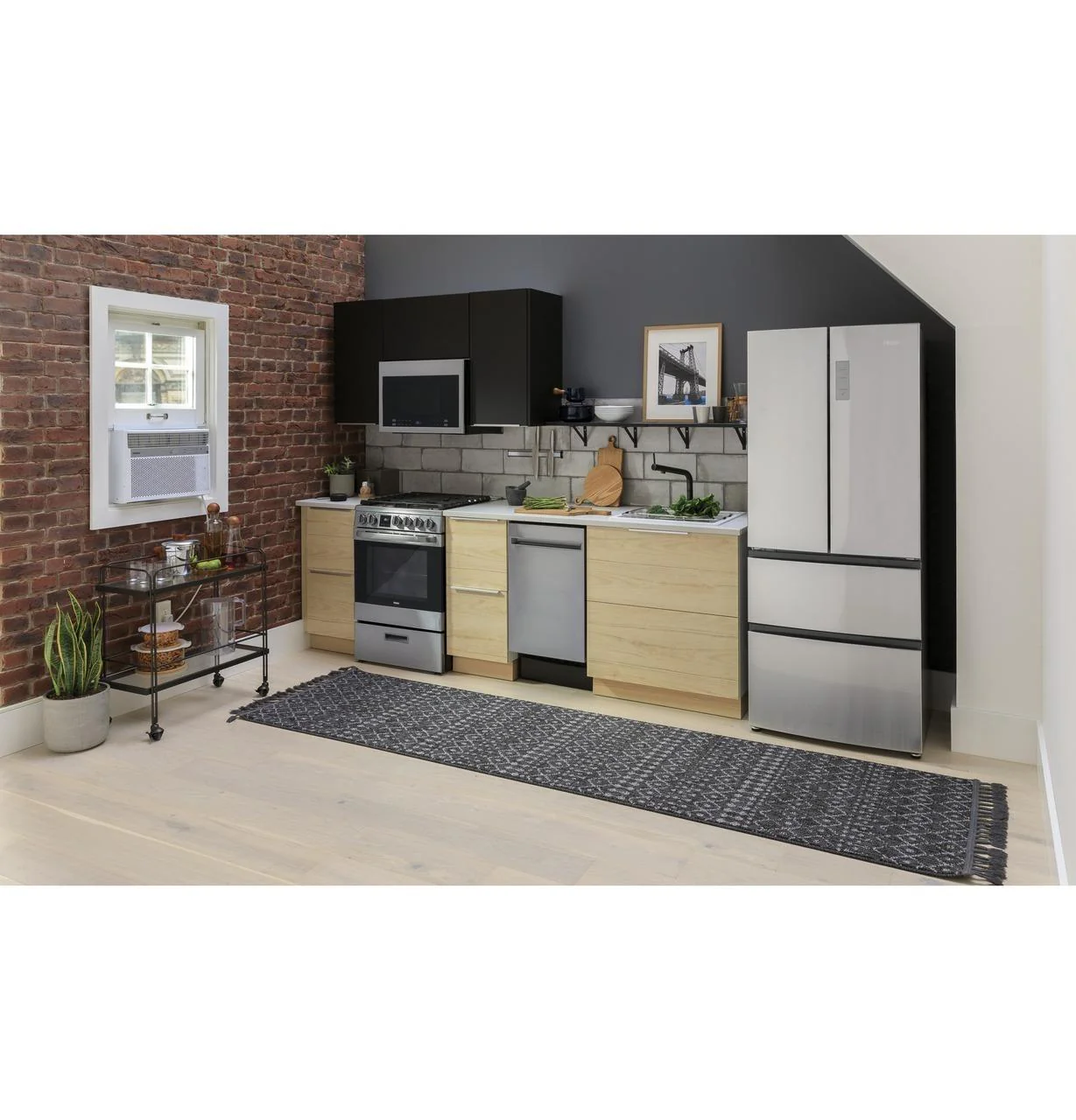 QDT125SSLSS Haier ENERGY STAR® 18" Stainless Steel Interior Dishwasher with Sanitize Cycle - Image 15