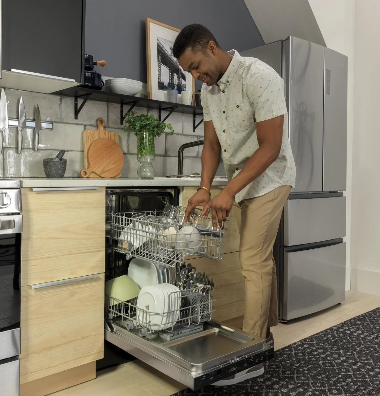 QDT125SSLSS Haier ENERGY STAR® 18" Stainless Steel Interior Dishwasher with Sanitize Cycle - Image 54