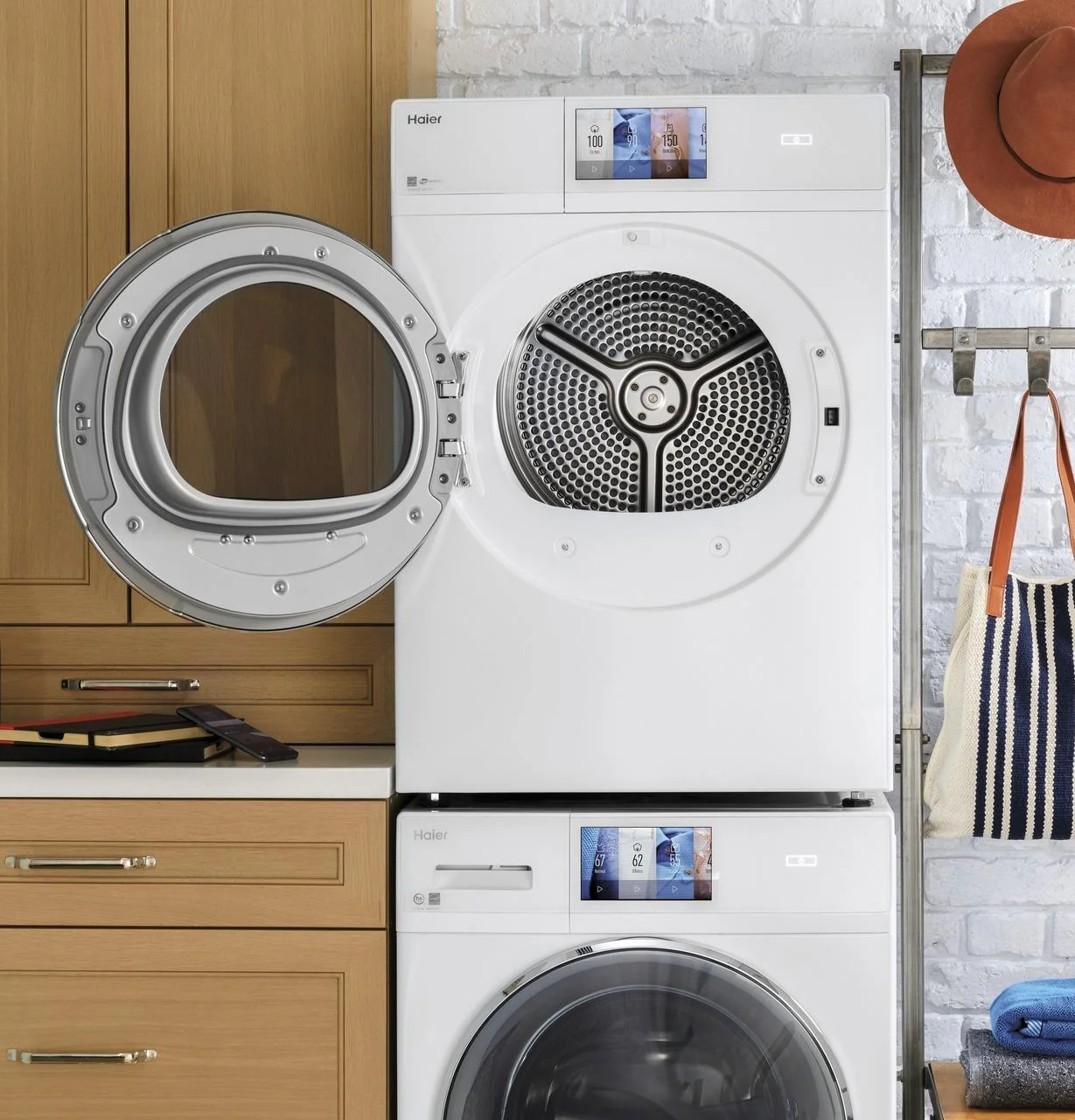 4.3 cu.ft. Capacity Smart 24" Frontload Electric Dryer with Stainless Steel Basket - Image 44