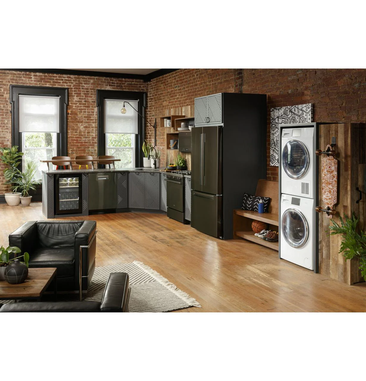 Haier QGSS740BNTS 30" Smart Slide-In Gas Range with Convection - Image 24