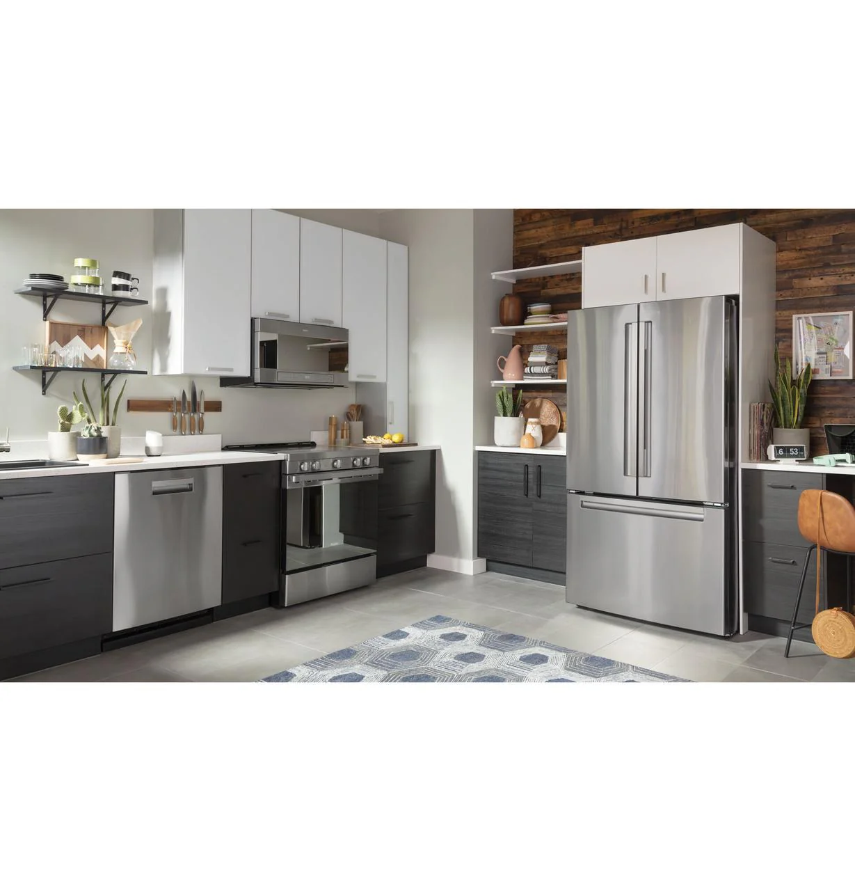 Haier 30" Smart Slide-In Electric Range with Convection - Image 24
