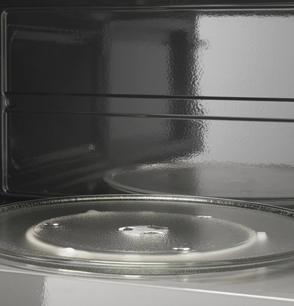 30" 1.6 Cu. Ft. Smart Over-the-Range Microwave Oven - Image 11