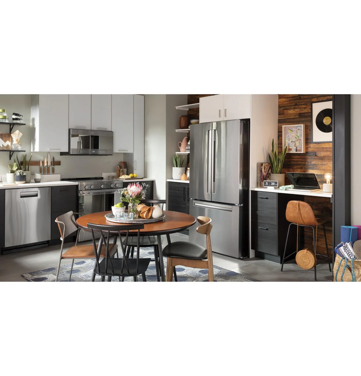 30" 1.6 Cu. Ft. Smart Over-the-Range Microwave Oven - Image 16