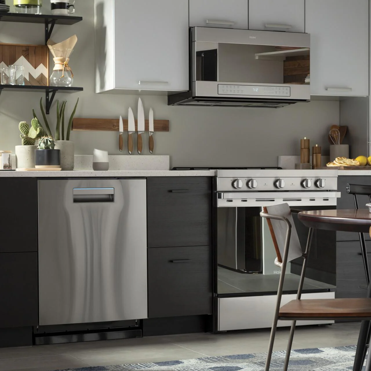 30" 1.6 Cu. Ft. Smart Over-the-Range Microwave Oven - Image 22