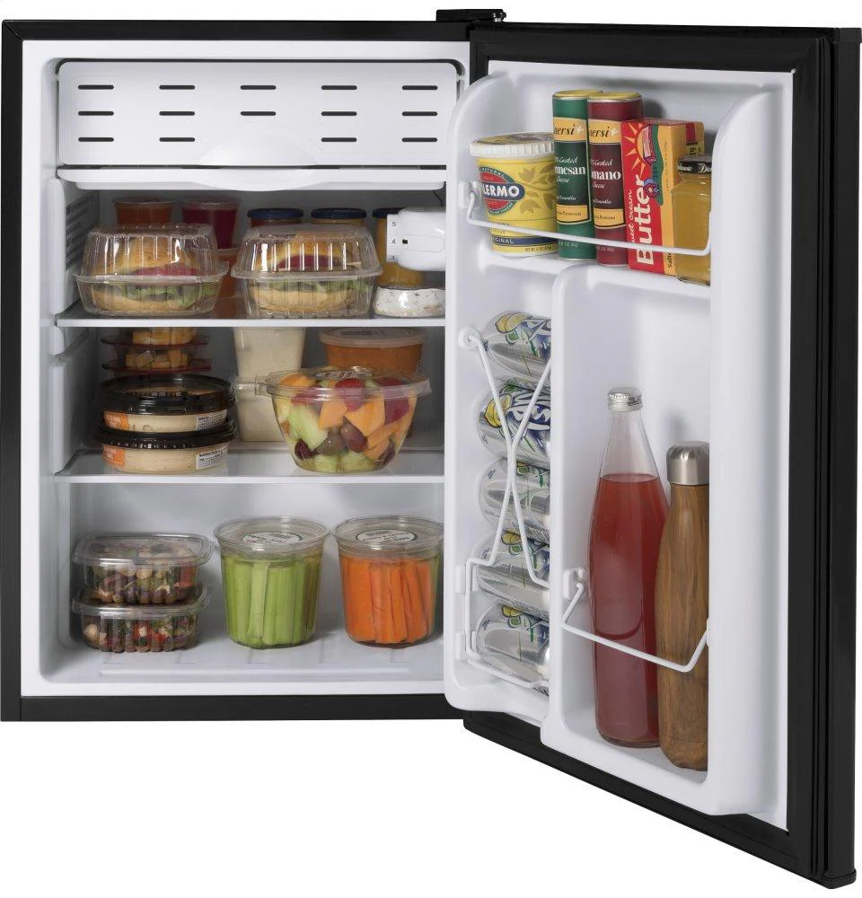 HME03GGMBB Hotpoint® ENERGY STAR® 2.7 cu. ft. Compact Refrigerator - Image 3