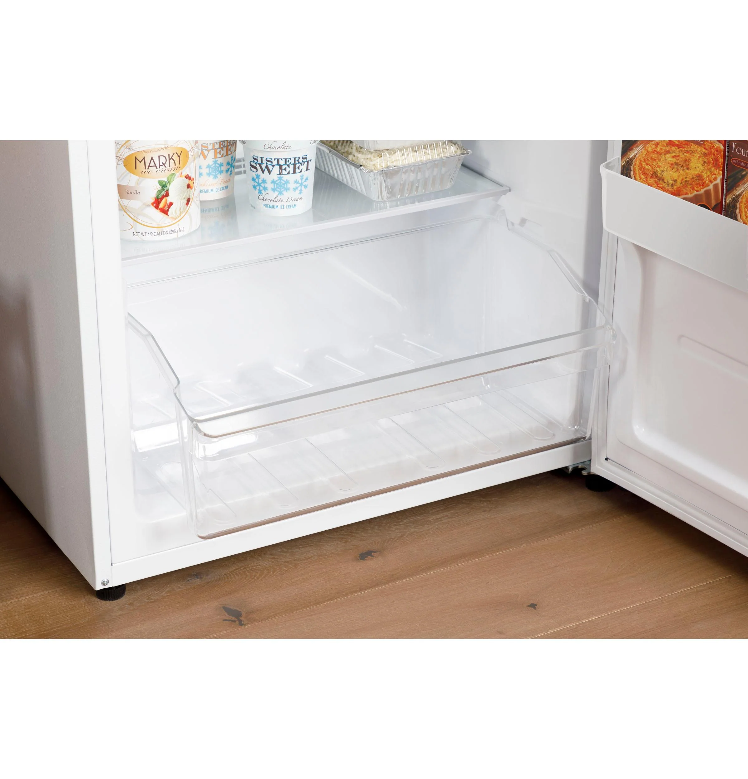 HUF13STRWW Hotpoint® 13 Cu. Ft. Frost-Free Upright Freezer - Image 10