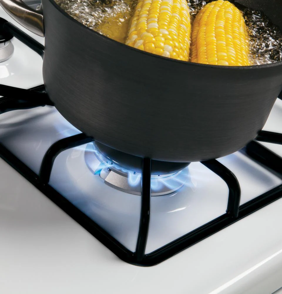 RGBS200DMWW Hotpoint® 30" Free-Standing Gas Range with Cordless Battery Ignition - Image 2