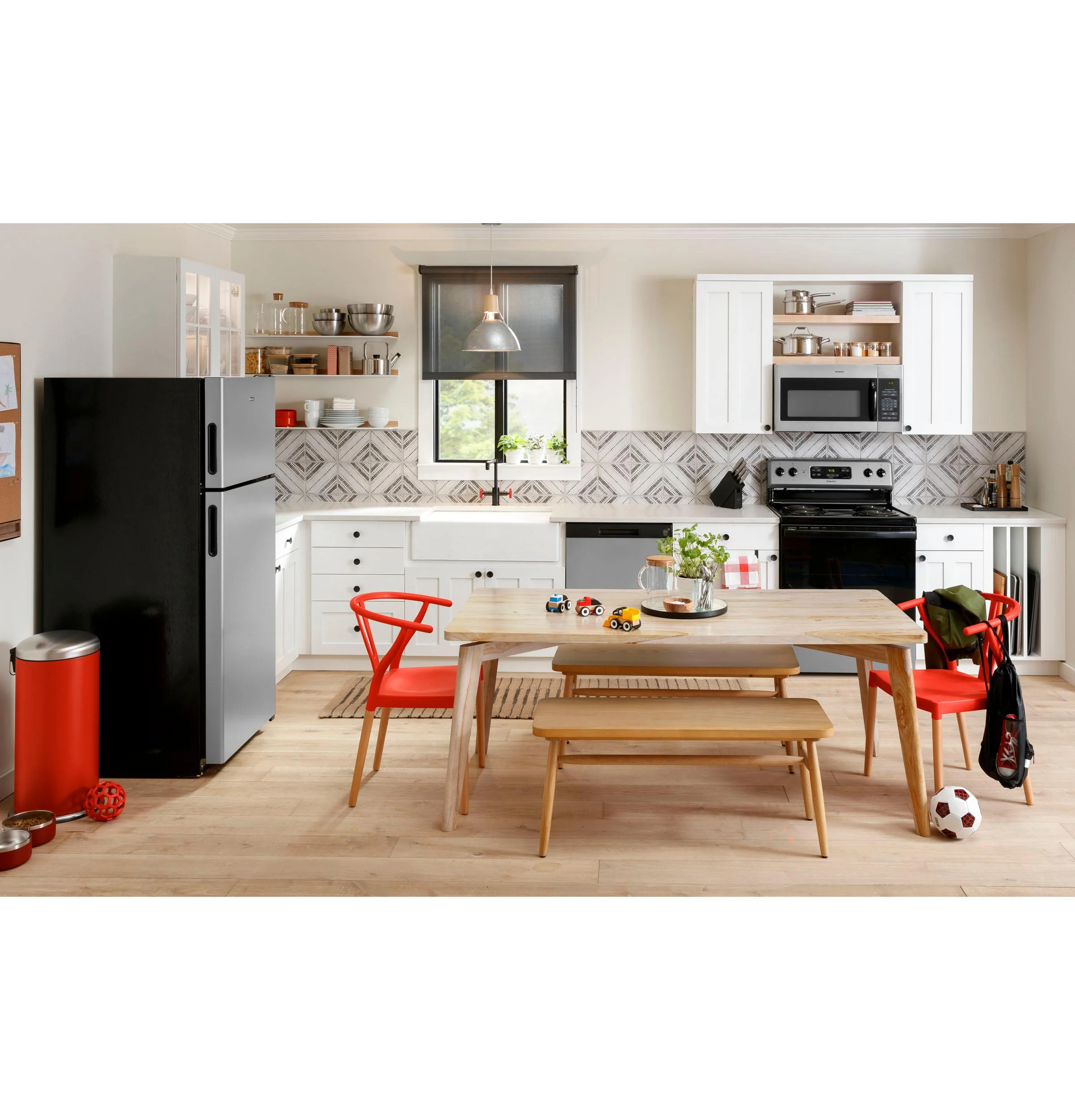 RVM5160MPSA Hotpoint® 1.6 Cu. Ft. Over-the-Range Microwave Oven - Image 11