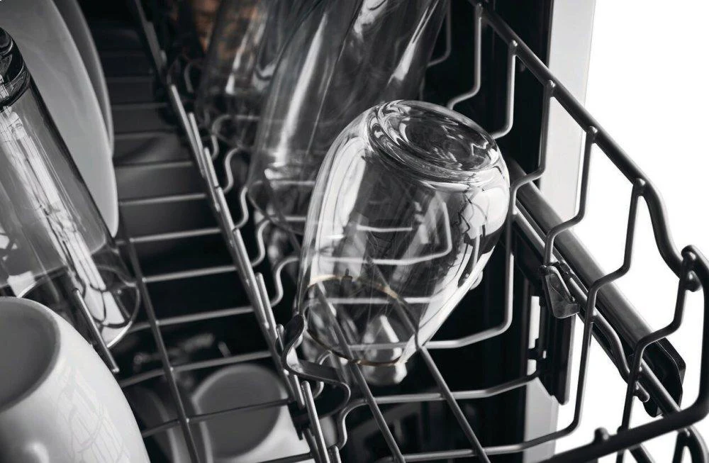 Electrolux ICON® 24'' Built-In Dishwasher with Perfect Dry™ System - Image 21