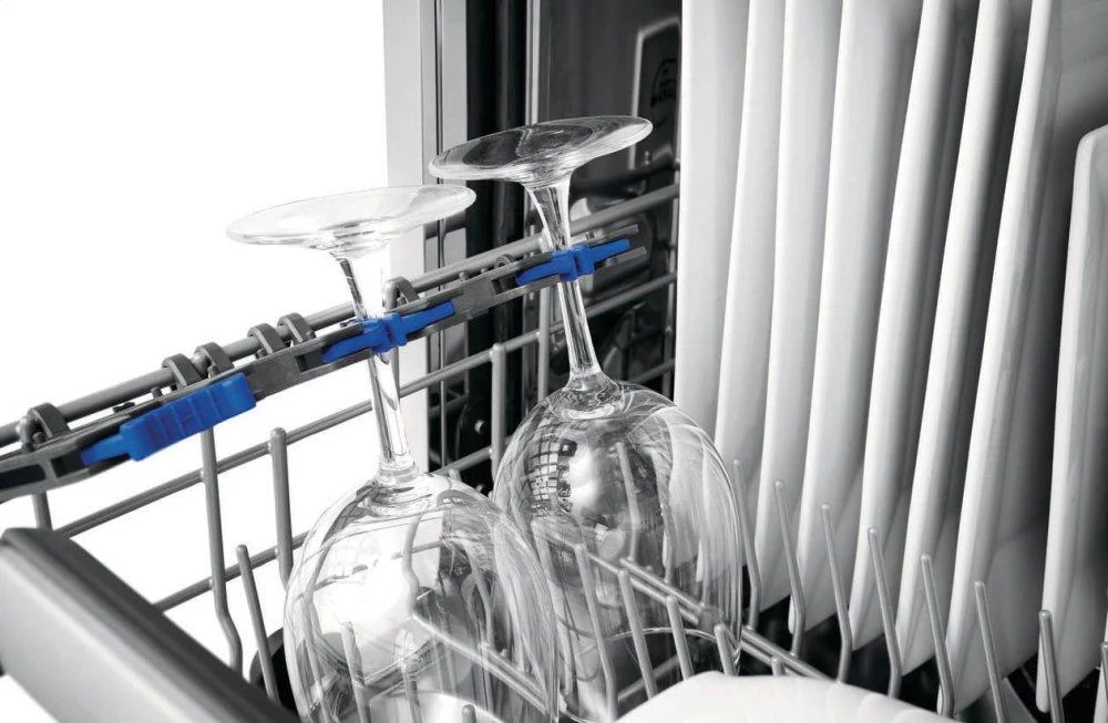 Electrolux ICON® 24'' Built-In Dishwasher with Perfect Dry™ System - Image 25