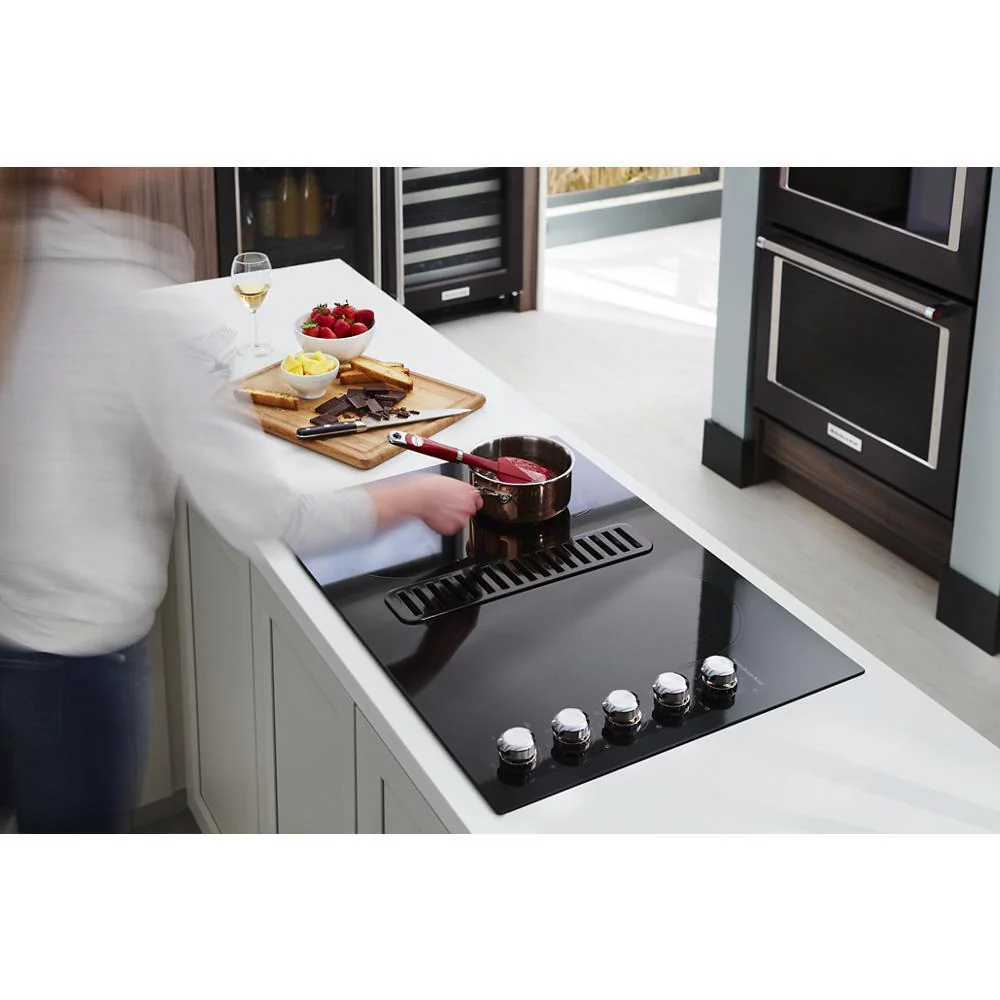 Kitchenaid KCED600GBL 30" Electric Downdraft Cooktop with 4 Elements - Image 8