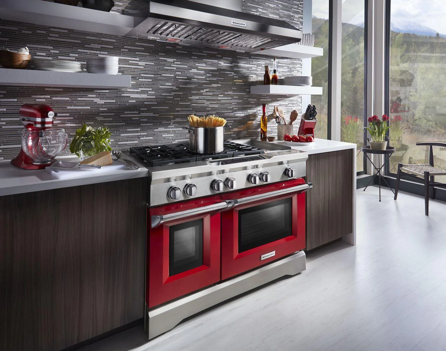 Kitchenaid KDRS483VSD 48'' 6-Burner with Griddle, Dual Fuel Freestanding Range, Commercial-Style Signature Red - Image 3