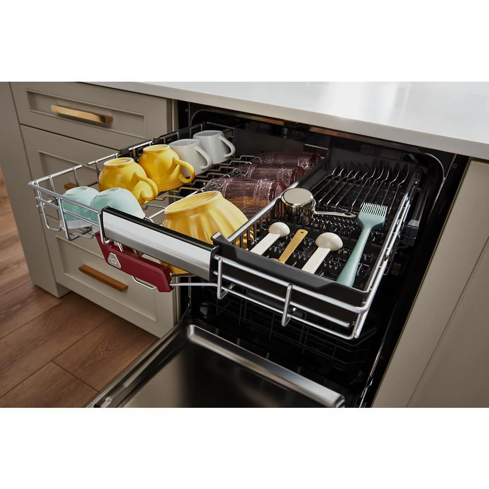 Kitchenaid KDTF924PPS 39 dBA PrintShield™ Finish Flush-to-Cabinet Dishwasher with FreeFlex™ Fit Third Level Rack - Image 15