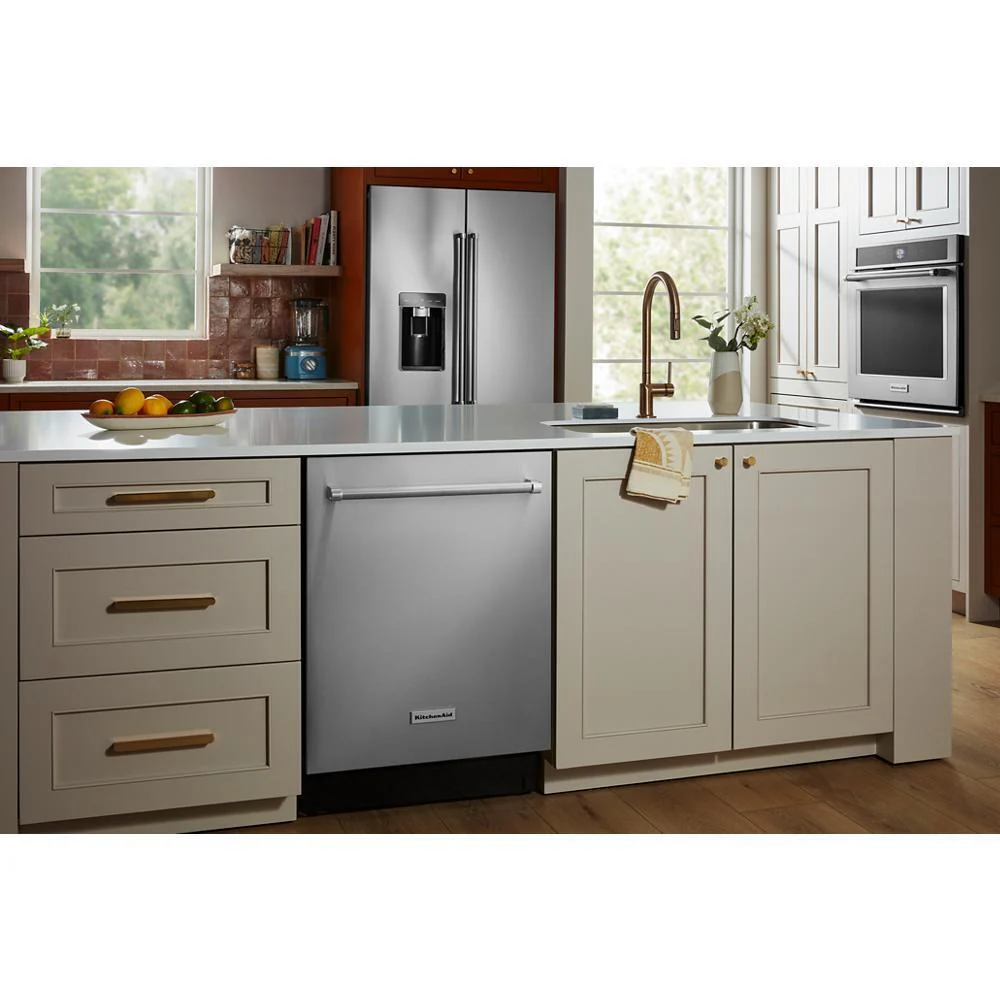Kitchenaid KDTF924PPS 39 dBA PrintShield™ Finish Flush-to-Cabinet Dishwasher with FreeFlex™ Fit Third Level Rack - Image 3
