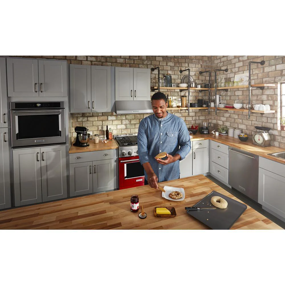 KFDC500JPA KitchenAid® 30'' Smart Commercial-Style Dual Fuel Range with 4 Burners - Image 17