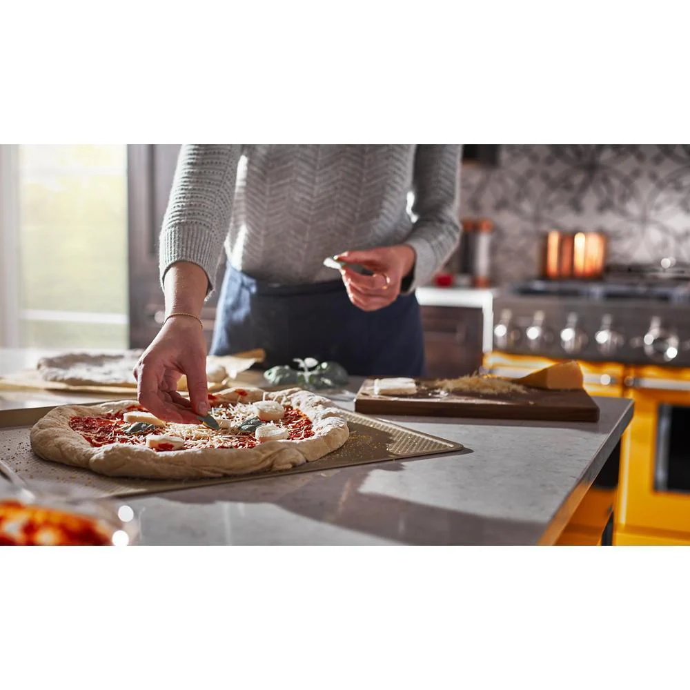 KFGC558JYP KitchenAid® 48'' Smart Commercial-Style Gas Range with Griddle - Image 12