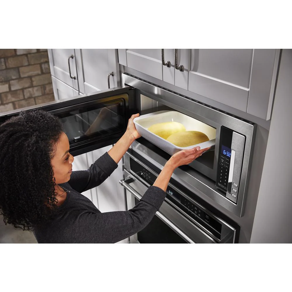 Kitchenaid KMBT5011KSS 1000 Watt Built-In Low Profile Microwave with Slim Trim Kit - Image 15