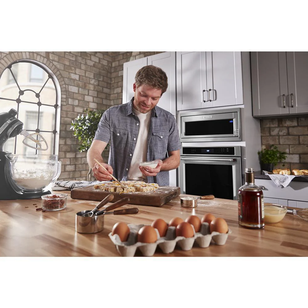 Kitchenaid KMBT5011KSS 1000 Watt Built-In Low Profile Microwave with Slim Trim Kit - Image 18