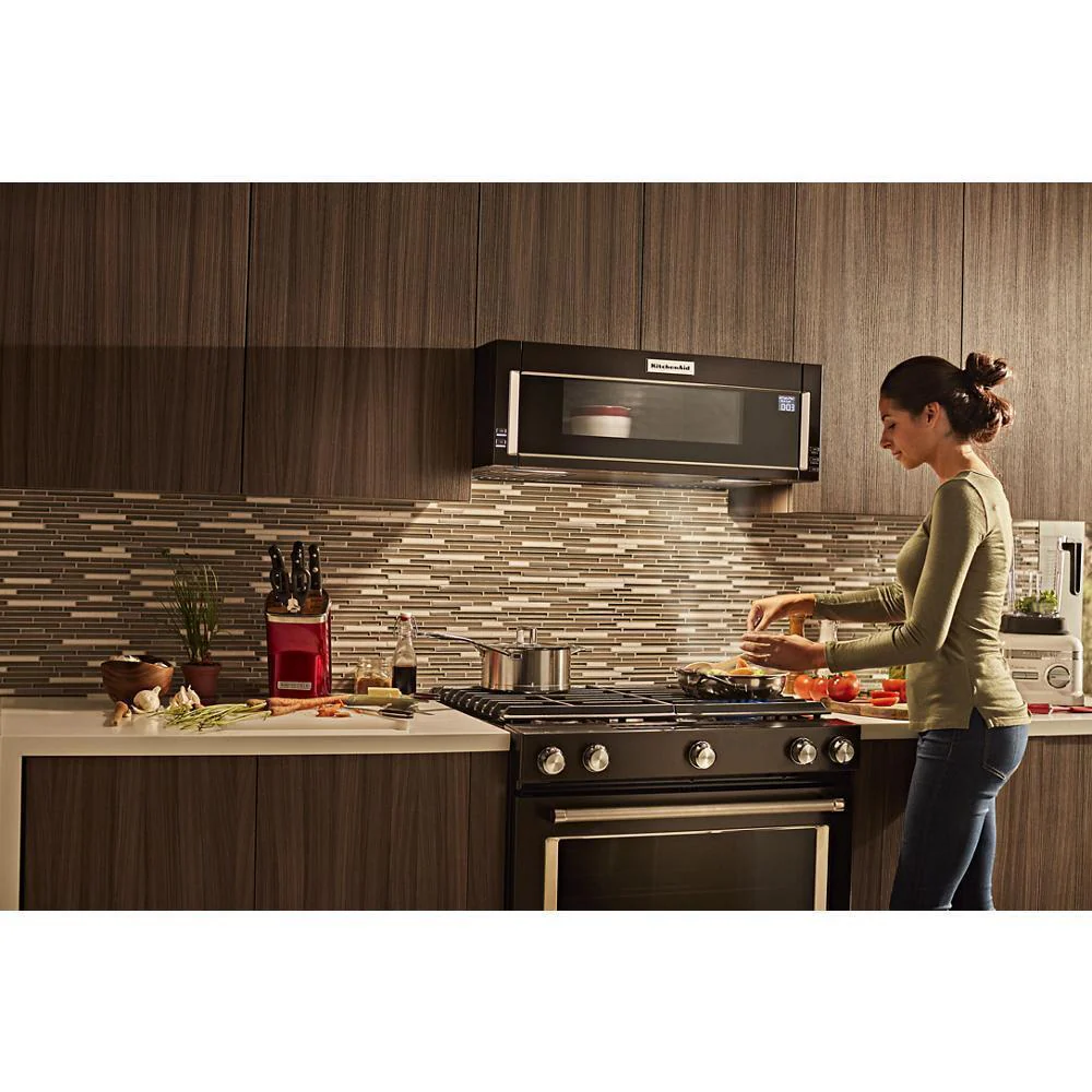 Kitchenaid KMLS311HBS 1000-Watt Low Profile Microwave Hood Combination with PrintShield™ Finish - Image 19