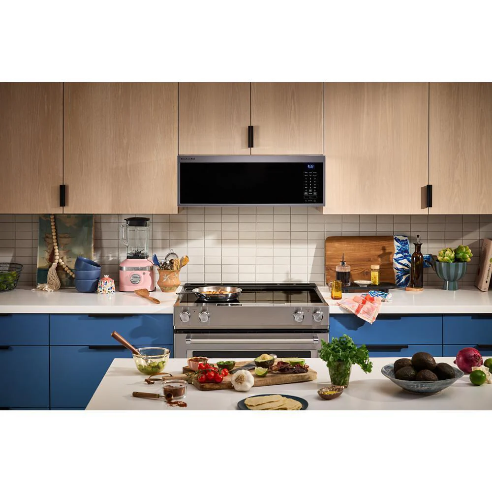 Kitchenaid KMML550RPS Smart Low Profile Microwave Hood Combination with Dual Fan Ventilation - Image 2