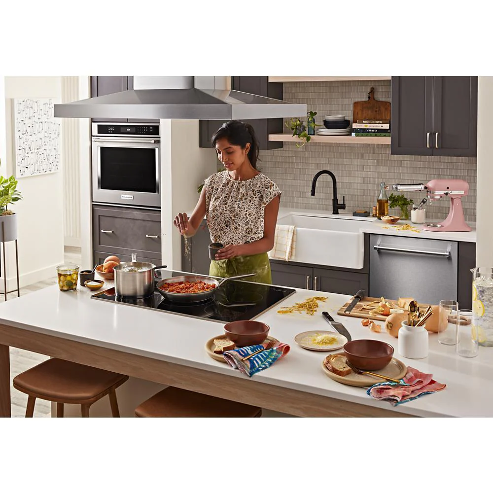 30" Single Wall Oven with Even-Heat™ True Convection - Image 45