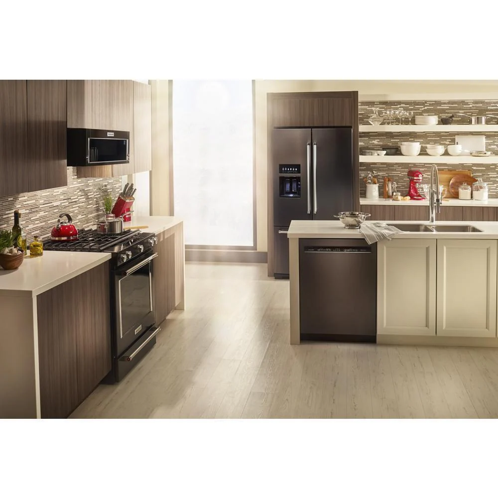 26.8 cu. ft. 36-Inch Width Standard Depth French Door Refrigerator with Exterior Ice and Water and PrintShield™ Finish - Image 9