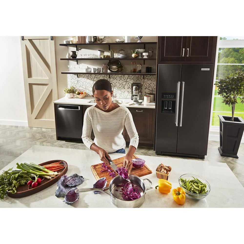 Kitchenaid KRSF705HBS 24.8 cu ft. Side-by-Side Refrigerator with Exterior Ice and Water and PrintShield™ Finish - Image 15