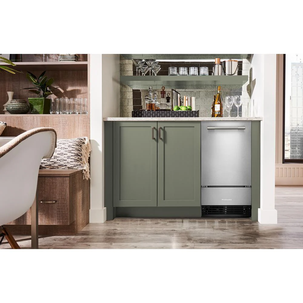 Kitchenaid KUID518SPS 18'' Automatic Ice Maker with PrintShield™ Finish - Image 2