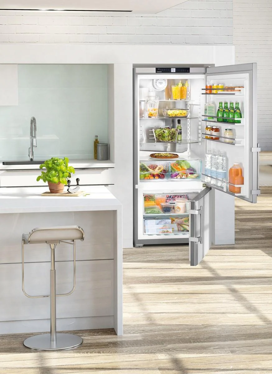 Liebherr Freestanding Refrigerator/Freezer 30", NO Ice Maker, Right Hinge - Image 8
