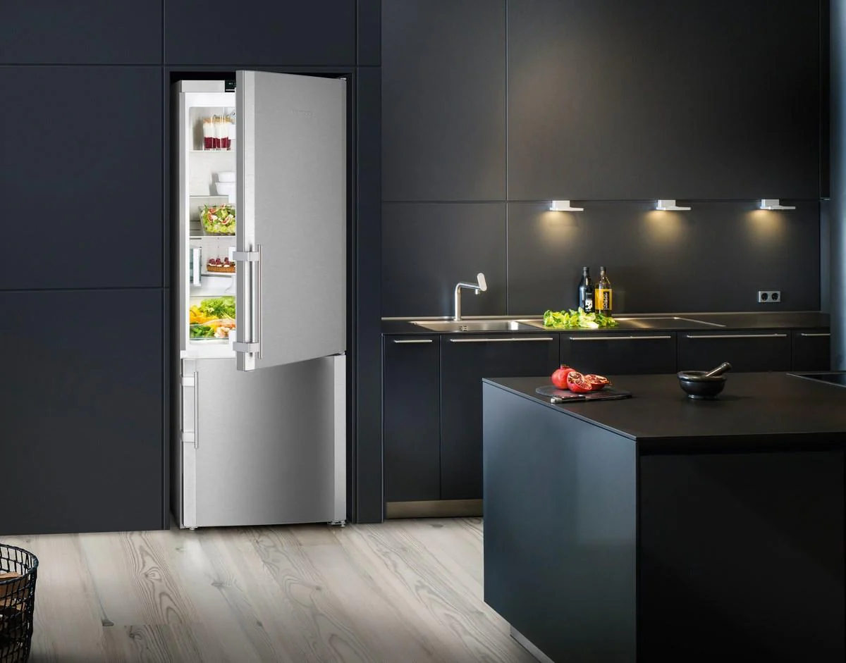 Liebherr CS1640B Freestanding Refrig/Freezer 30", Ice Maker, Grey Sides, Right Hinge - Image 9