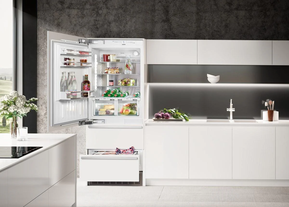 Liebherr HCB1591 Combined refrigerator-freezer with BioFresh and NoFrost for integrated use - Image 6