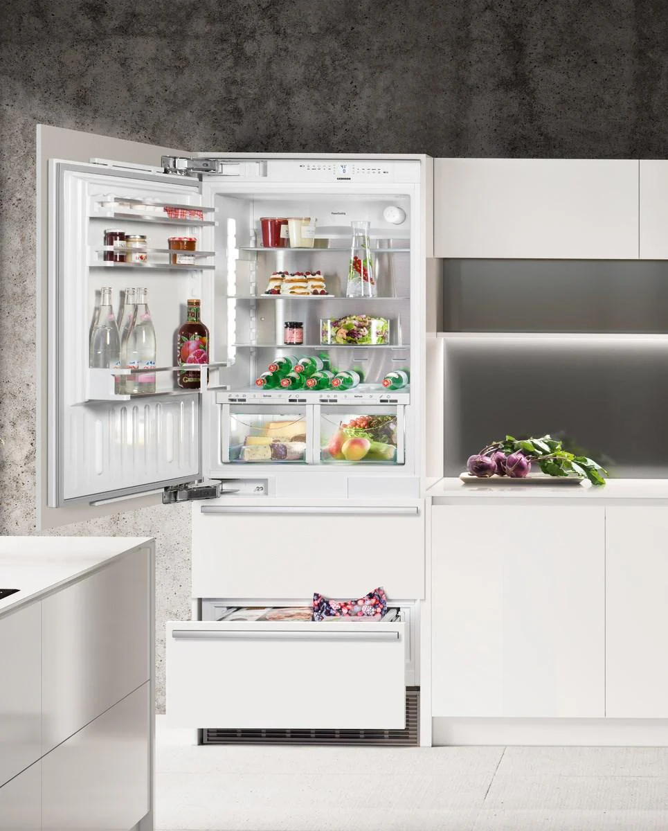 Liebherr HCB1591 Combined refrigerator-freezer with BioFresh and NoFrost for integrated use - Image 7