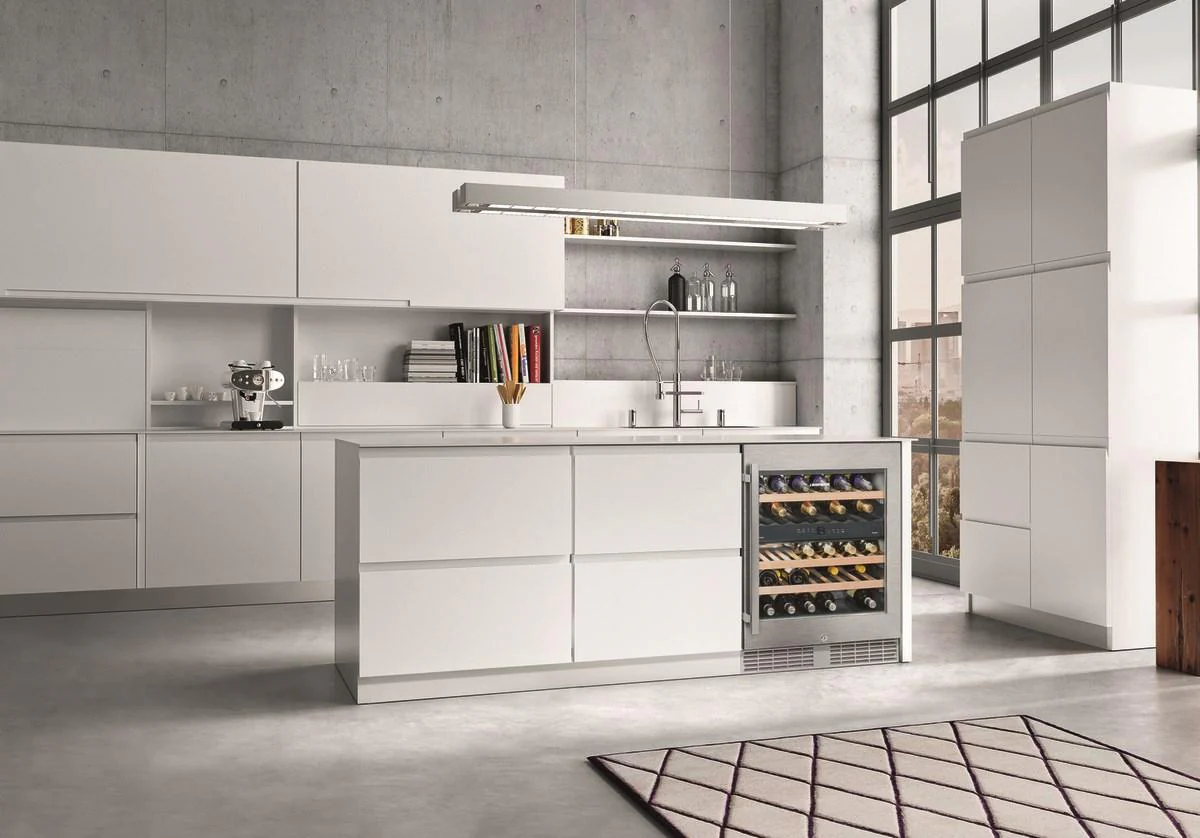Liebherr WU3400 Undercounter Wine Cabinet, 24", Lock, 2 Zone, Reversible Door - Image 11