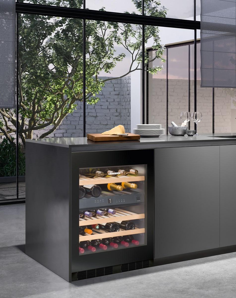 Liebherr WUGB3400 Undercounter Wine Cabinet, 24", Lock, 2 Zone, Reversible Door - Image 6