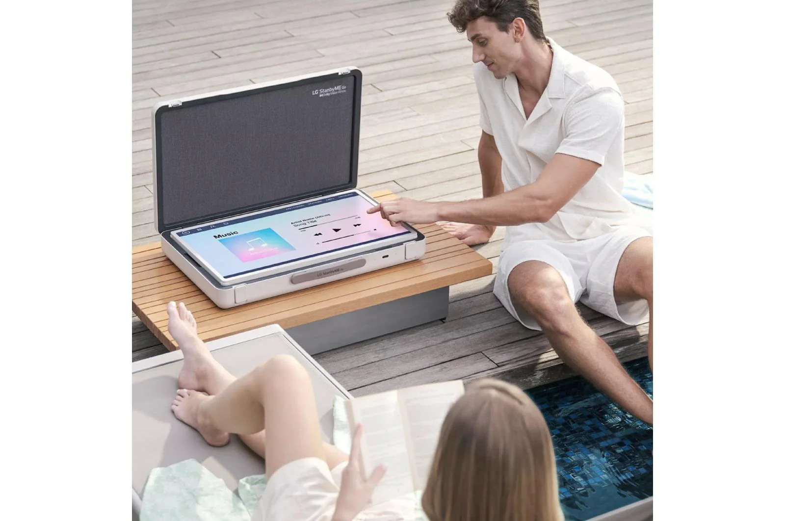 27LX5QKNA LG StanbyME Go 27 Inch Briefcase Design Touch Screen - Image 10