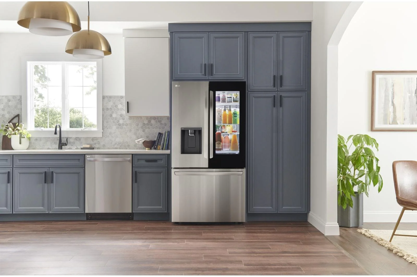 Lg 26 cu. ft. Smart InstaView® Counter-Depth MAX™ French Door Refrigerator - Image 10