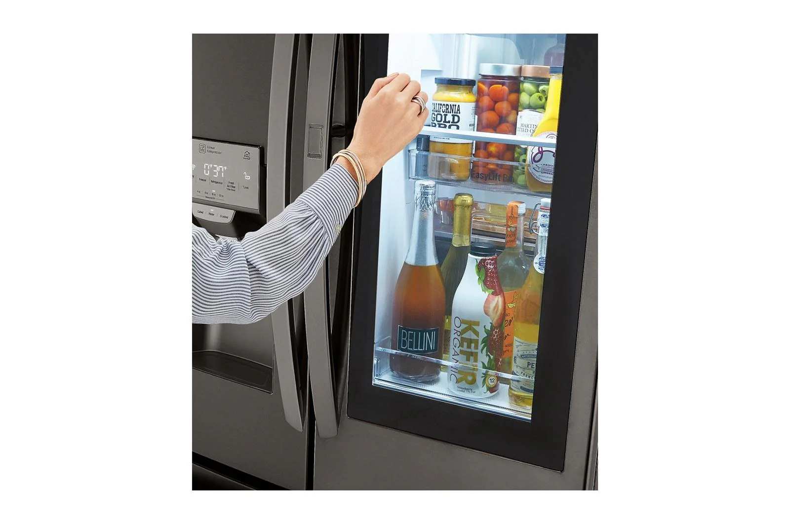 30 cu. ft. Smart wi-fi Enabled InstaView™ Door-in-Door® Refrigerator with Craft Ice™ Maker - Image 7