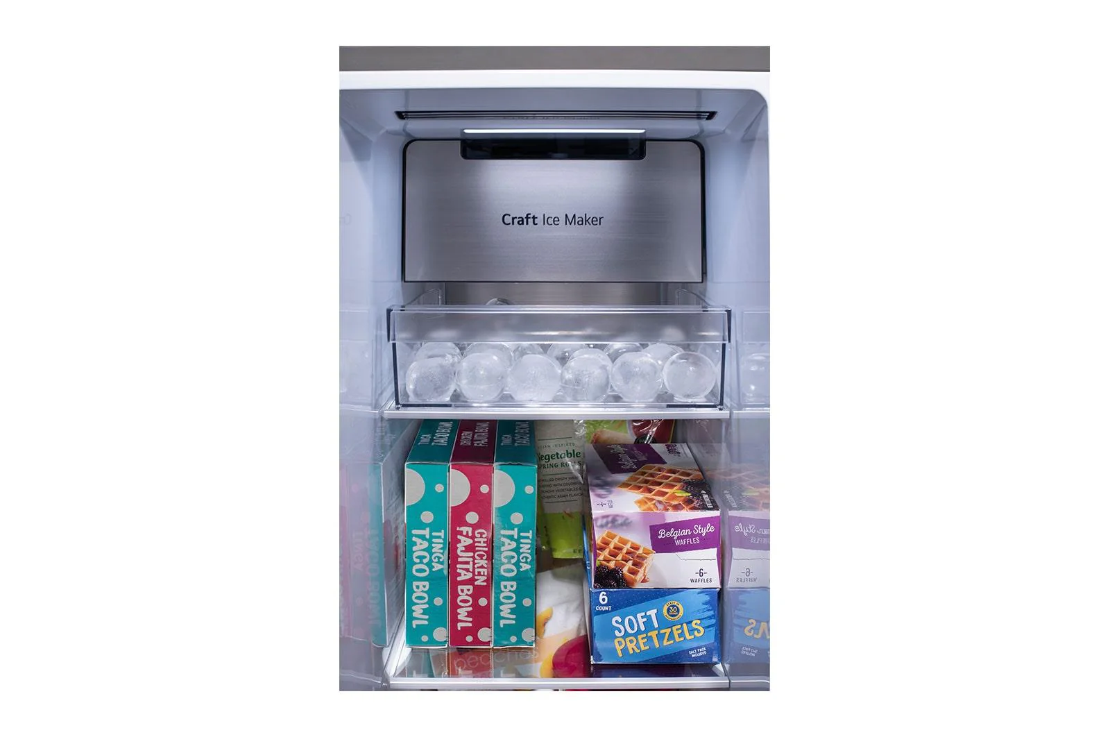 Lg LRSOS2706S 27 cu. ft. Side-By-Side InstaView® Refrigerator - Image 10