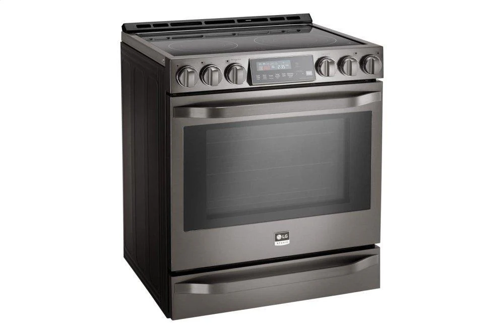 LSSE3030BD LG STUDIO 6.3 cu. ft. Smart wi-fi Enabled Electric Slide-in Range with ProBake Convection® - Image 2