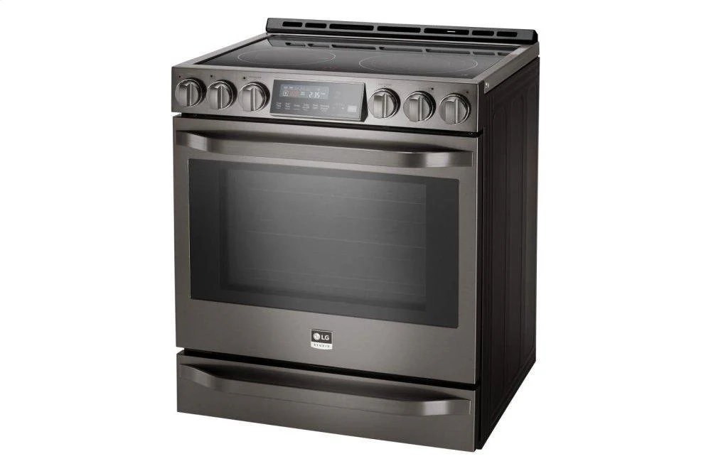 LSSE3030BD LG STUDIO 6.3 cu. ft. Smart wi-fi Enabled Electric Slide-in Range with ProBake Convection® - Image 3