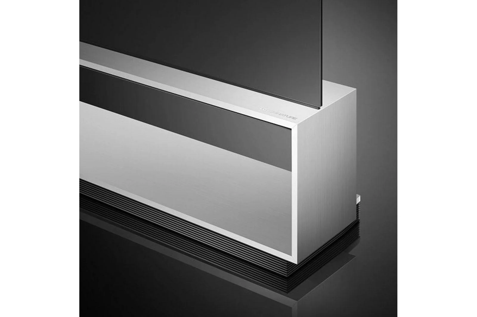 OLED88Z2PUA LG SIGNATURE 88 Inch Class Z2 PUA series 8K UHD OLED webOS 22 w/ ThinQ AI TV - Image 6