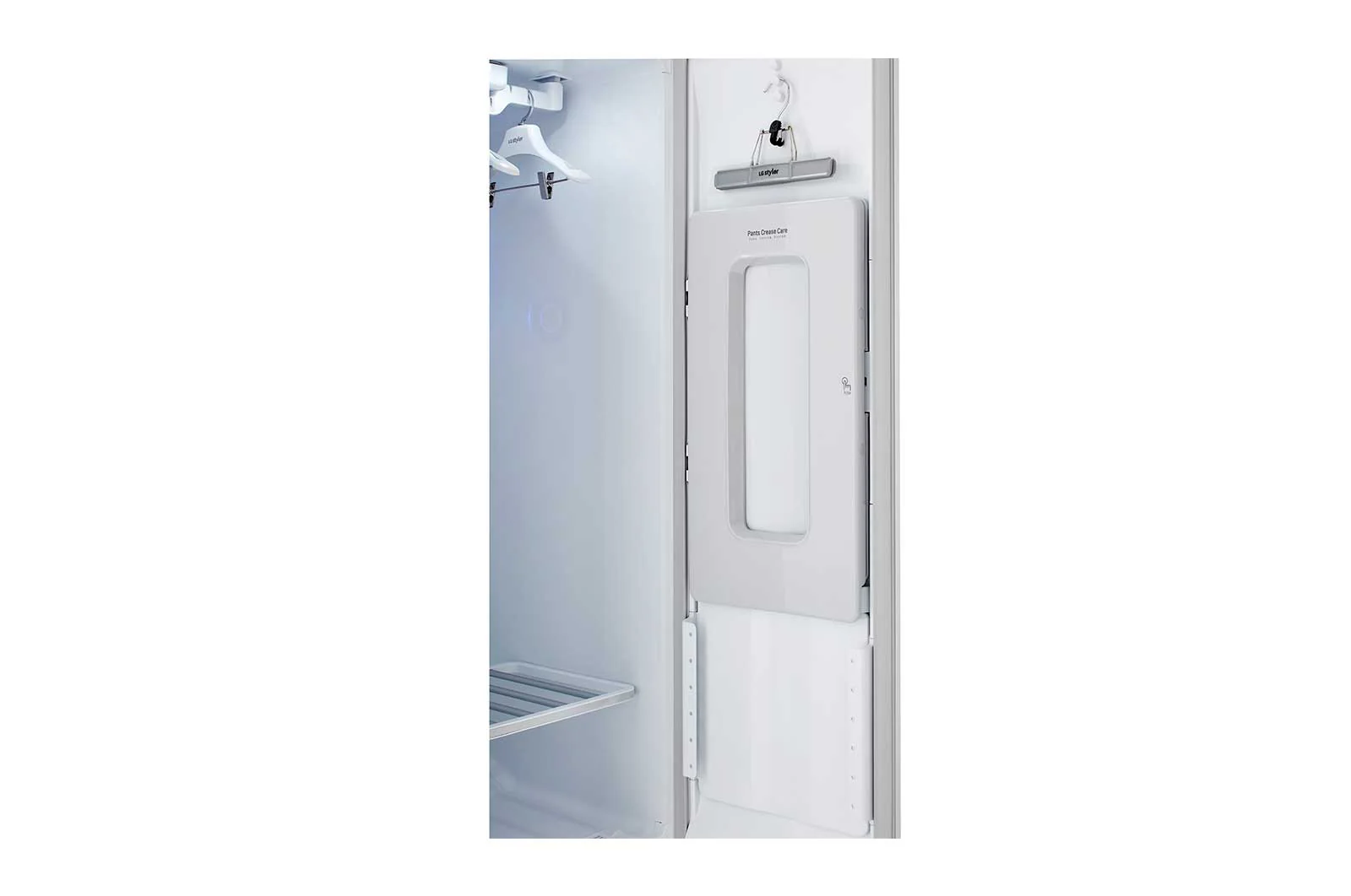 S3WFBN LG Styler® Smart Wi-Fi Enabled Steam Closet with TrueSteam® Technology and Exclusive Moving Hangers - Image 10