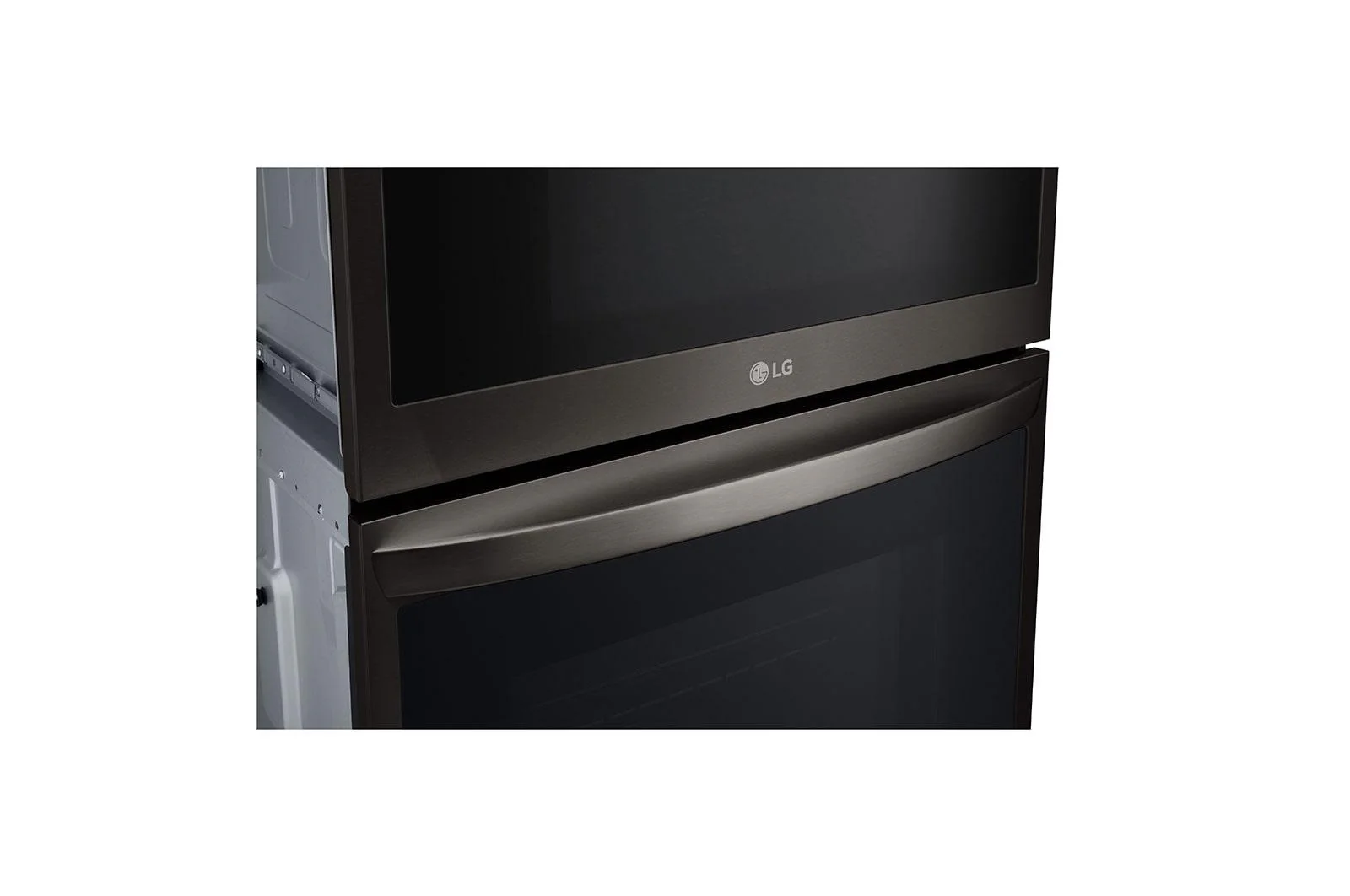 Lg WCEP6423D 1.7/4.7 cu. ft. Smart Combination Wall Oven with Convection and Air Fry - Image 10