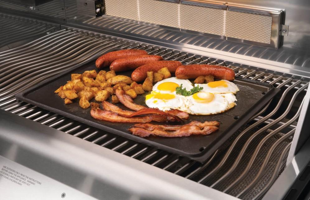 Napoleon Bbq 56425 Cast Iron Reversible Griddle for Rogue 425 / 625 and Freestyle - Image 5