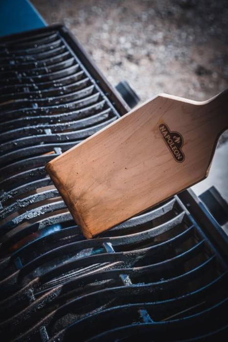 Napoleon Bbq 62051 Cedar Grid Scraper - Image 4