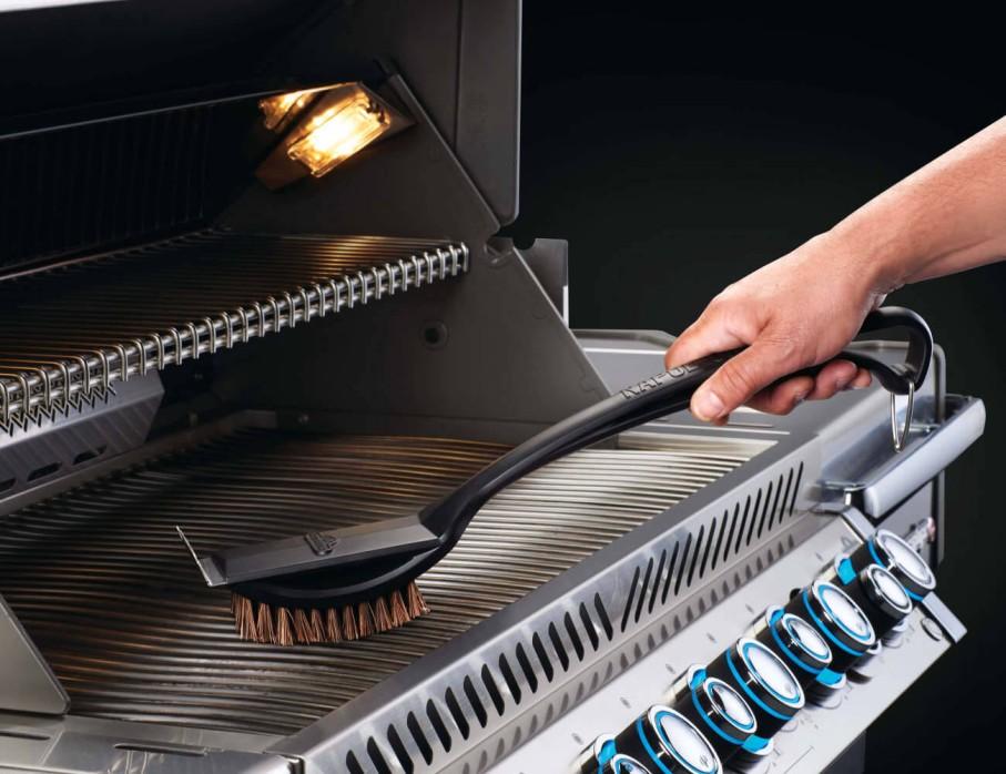 Napoleon Bbq 62053 Natural Fiber Grill Brush with Grid Scraper - Image 4