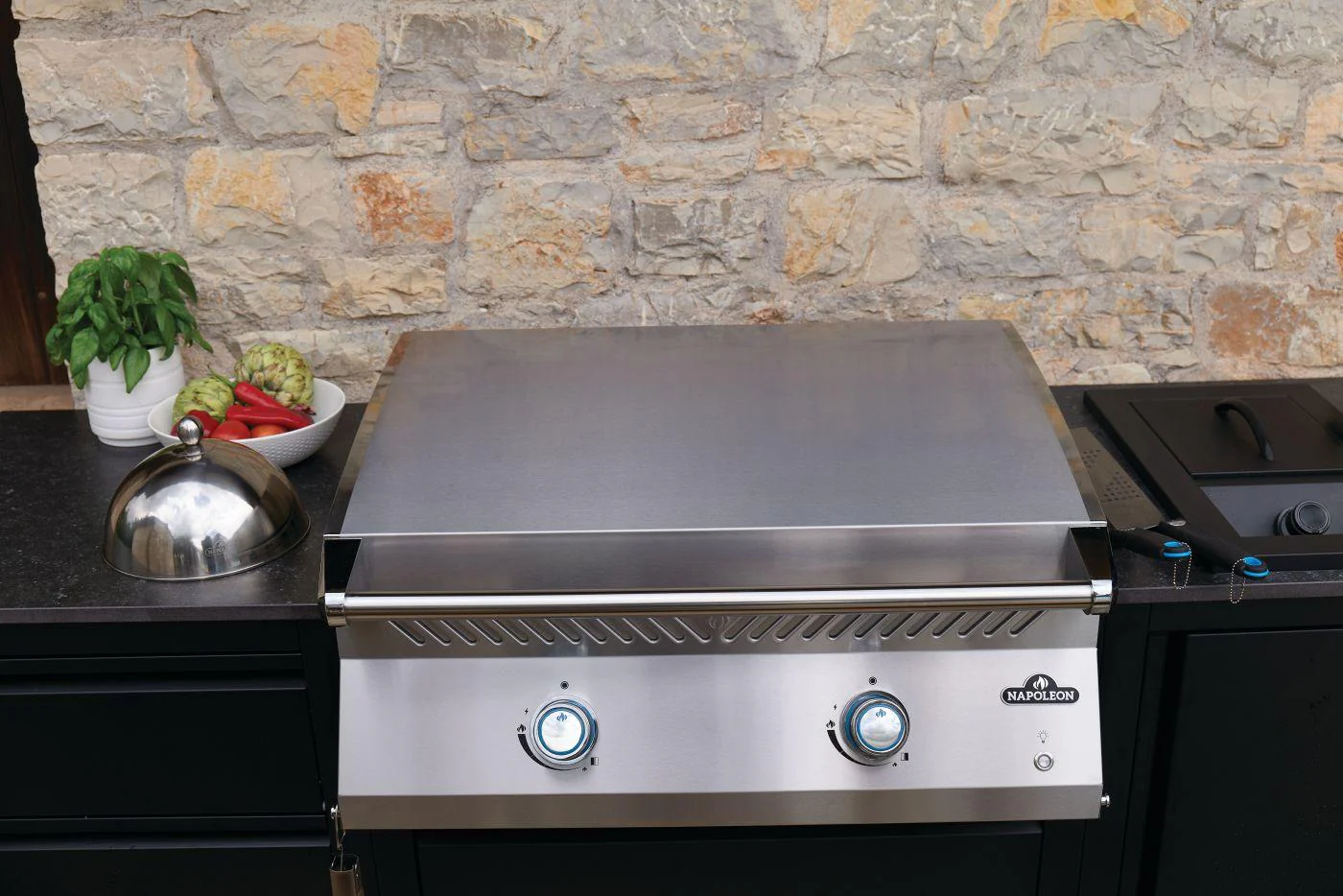 Napoleon Bbq BIG32FTPSS Built-In 700 Series 32 Griddle Stainless Steel , Propane, Stainless Steel - Image 6
