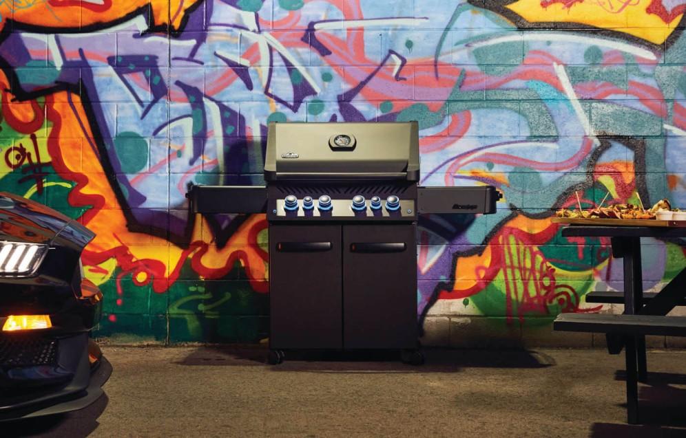 Napoleon Bbq P500RSIBPK3PHM Legacy Phantom Prestige 500 RSIB with Infrared Side and Rear Burner , Propane, Satin Black - Image 5