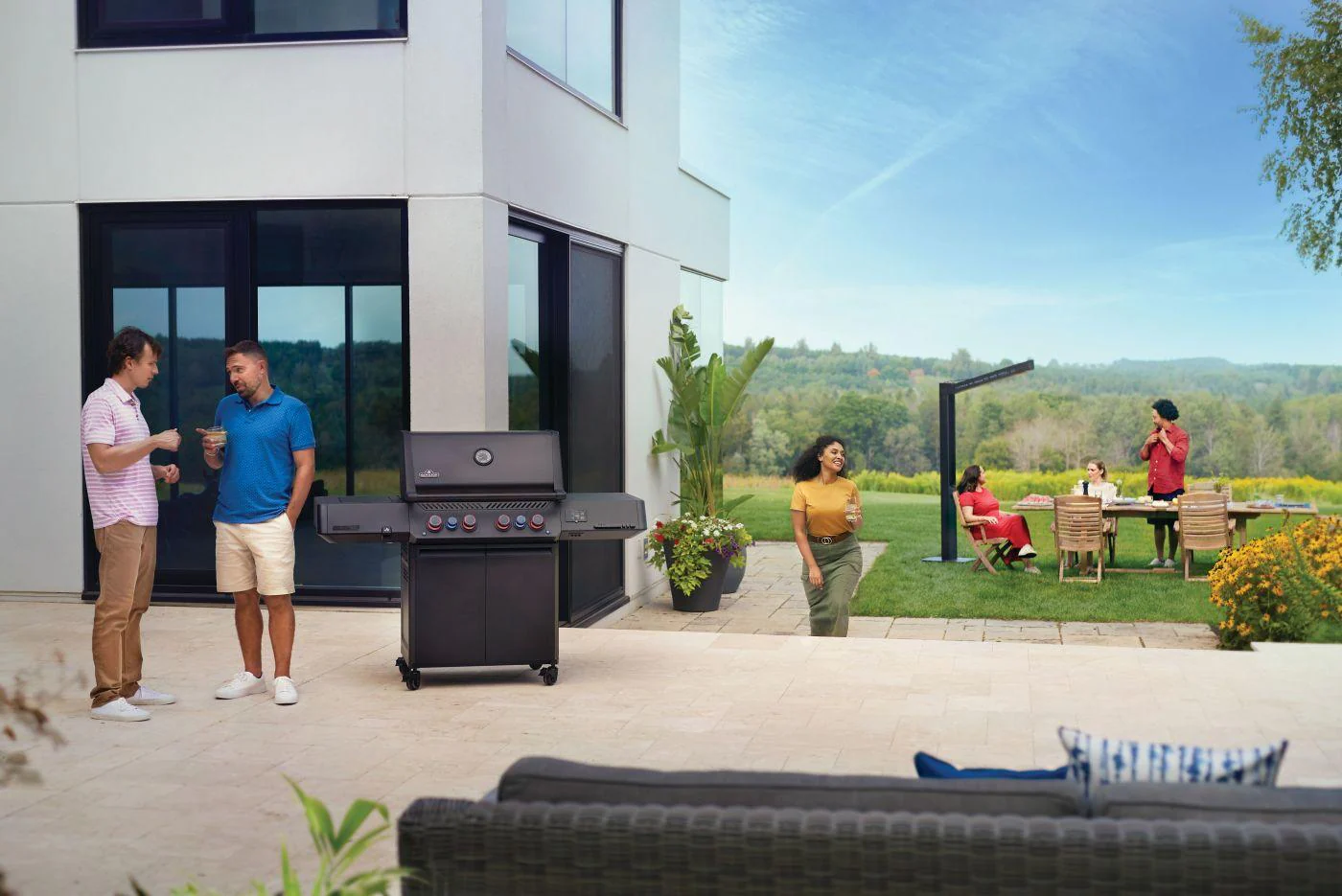 Napoleon Bbq P500VXRSIBNKPHM Phantom Prestige 500 Connected RSIB with Infrared Side and Rear Burner , Natural Gas, Matte/Matt Black - Image 6